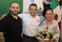 Distingue Cabildo victorense a rescatista de animales.